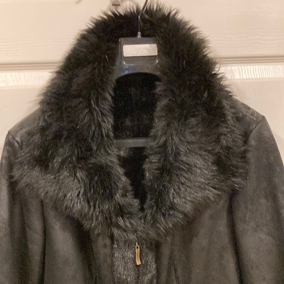 Skea, a luxury skiwear and lifestyle brand, size 10 women’s jacket. - Picture 2 of 16